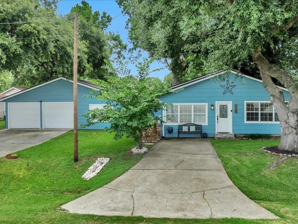 683 Water View Drive - Photo 9