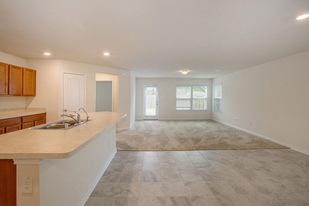 6855 Knoll Spring Way - Photo 2