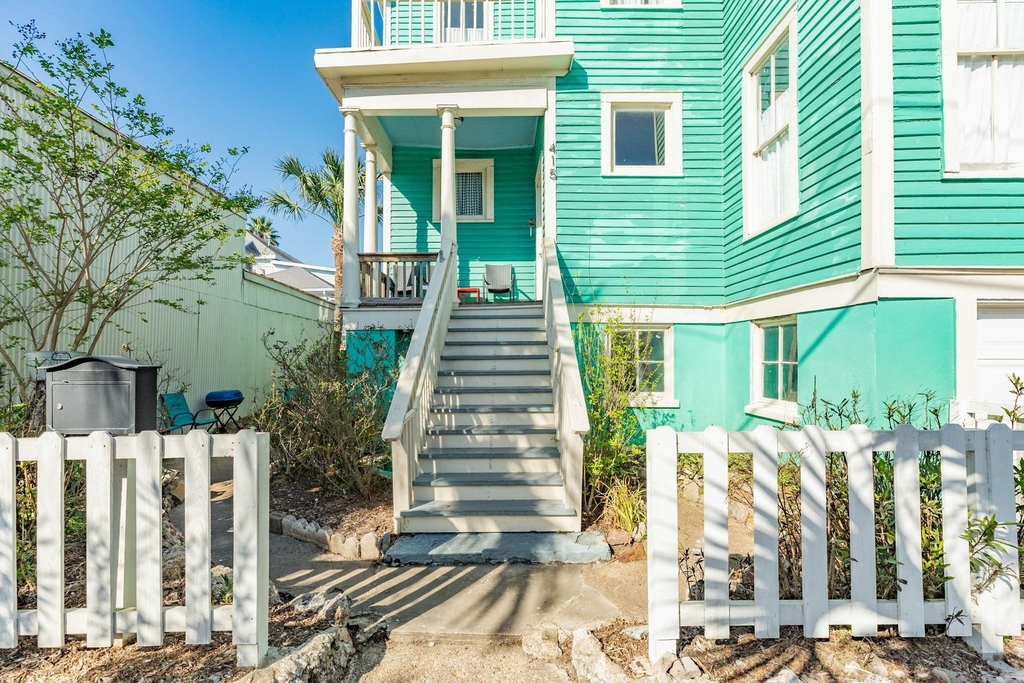 415 14th Street - Photo 3