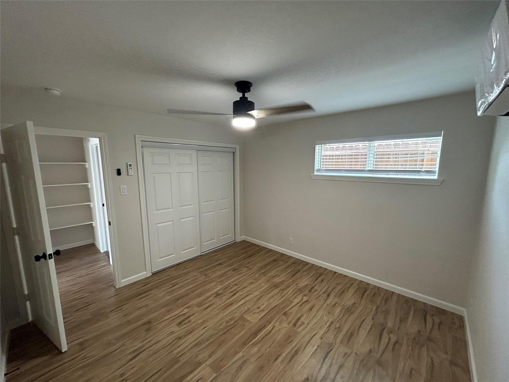 2009 Welch Street - Photo 3