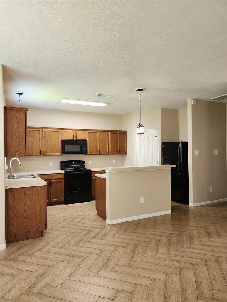 8006 Indian Desert Drive - Photo 4