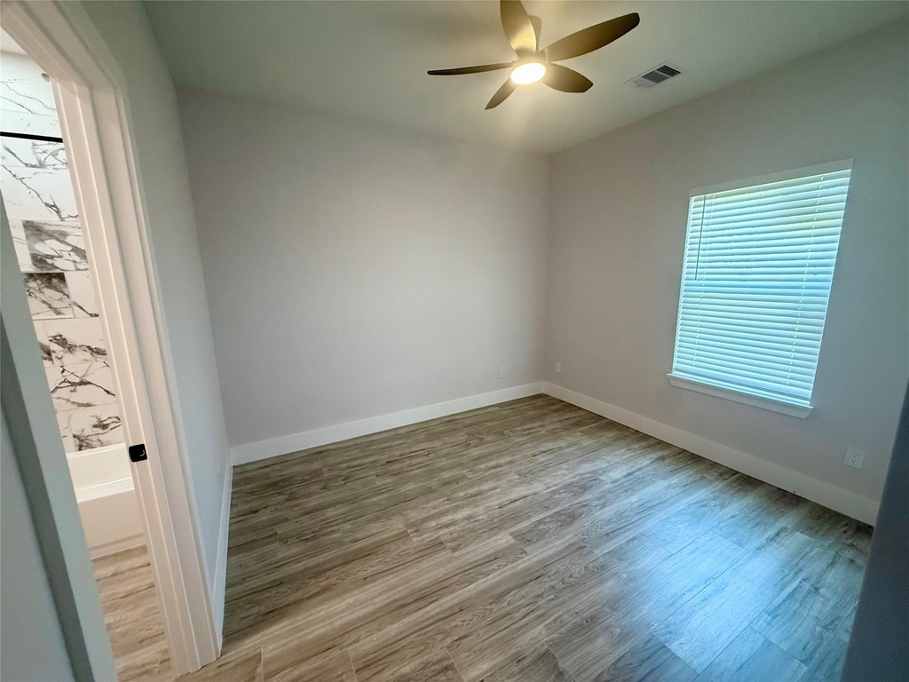 9508 Quaker Court - Photo 7