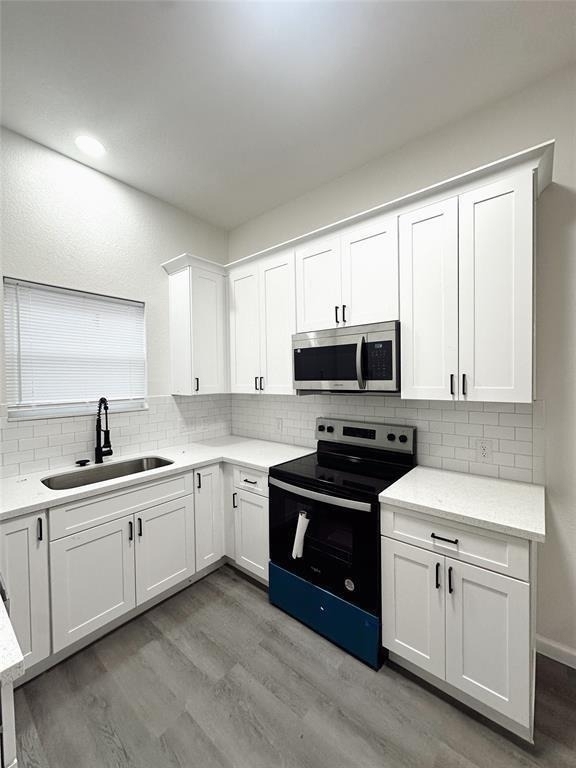 320 Tennessee Street - Photo 2