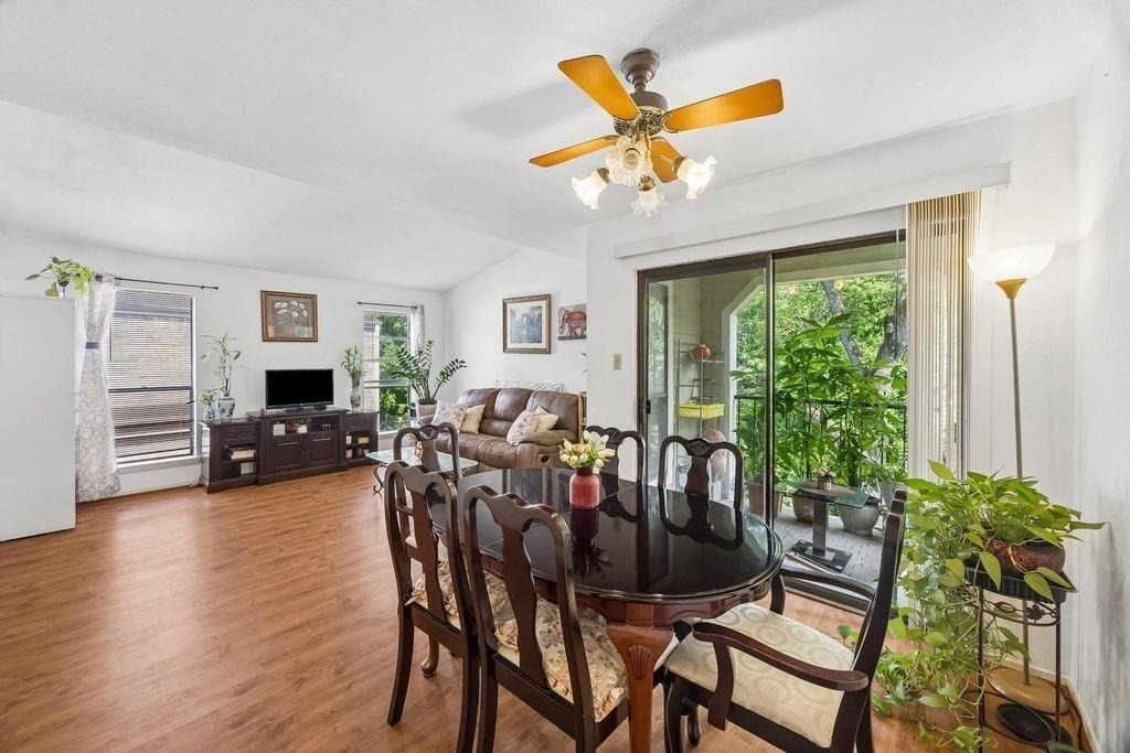 6602 Harbor Town Drive - Photo 10