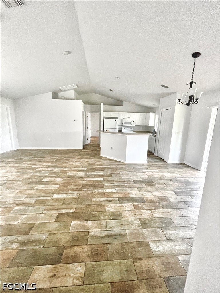 4010 29th Street Sw - Photo 2