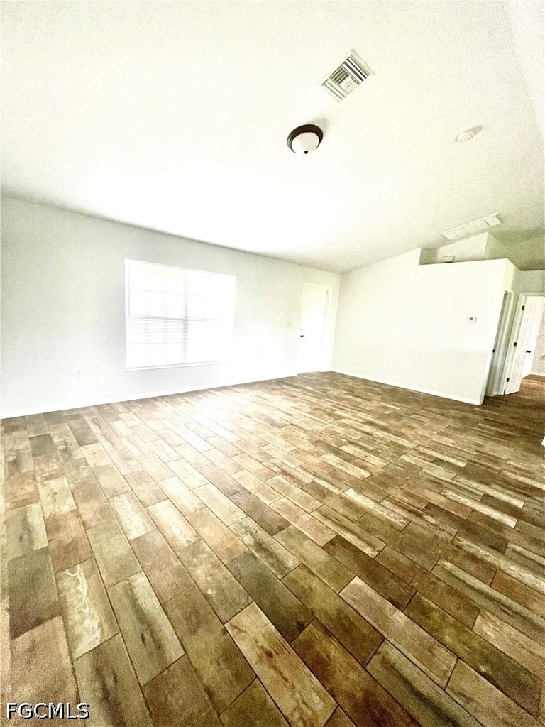 4010 29th Street Sw - Photo 4
