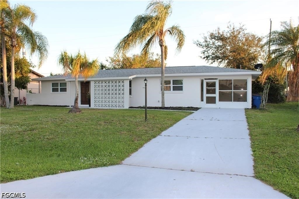 1322 Farmdale Street - Photo 0