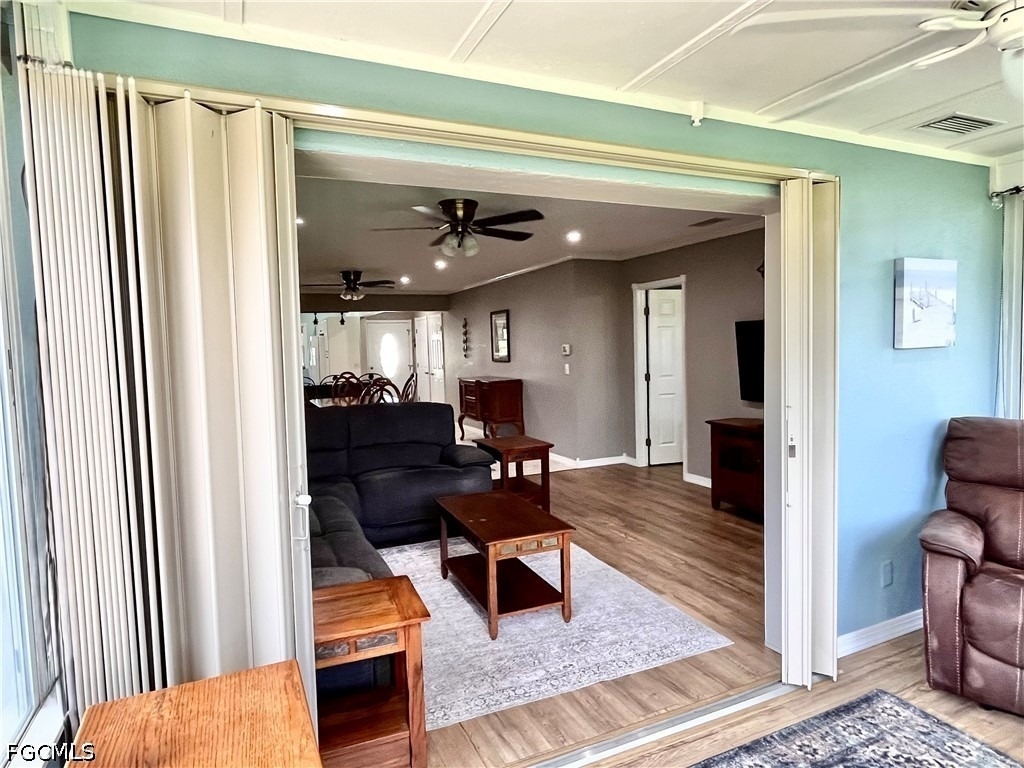 6925 Par Way - Photo 28