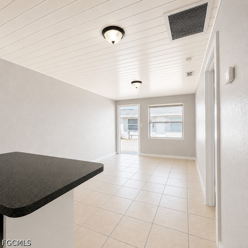3240 Dora Street - Photo 2