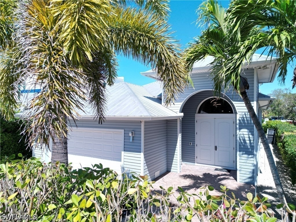 3005 Coco Avenue - Photo 1