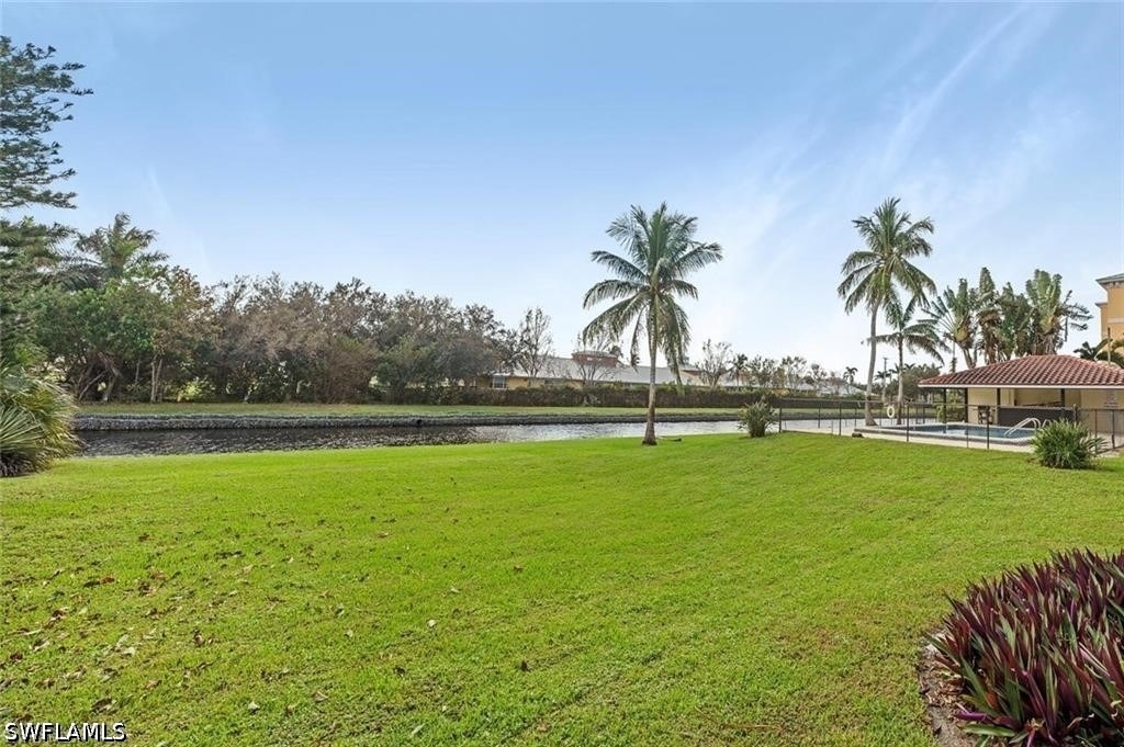 700 Valley Stream Drive - Photo 35