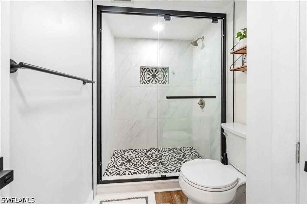 700 Valley Stream Drive - Photo 22