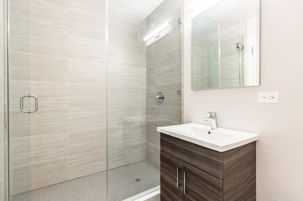  West 48th Street - Photo 3