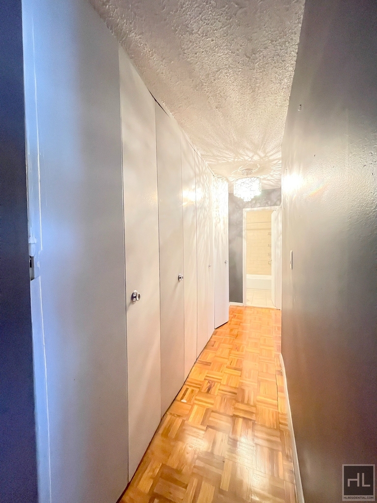 Harrison Street - Photo 2
