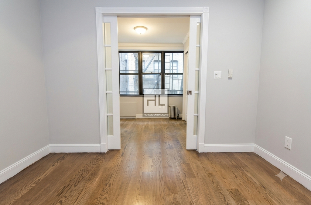 East 26 Street - Photo 2