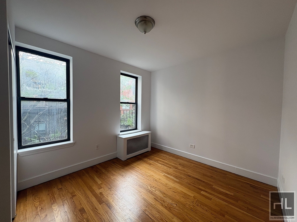 East 87th Street - Photo 1