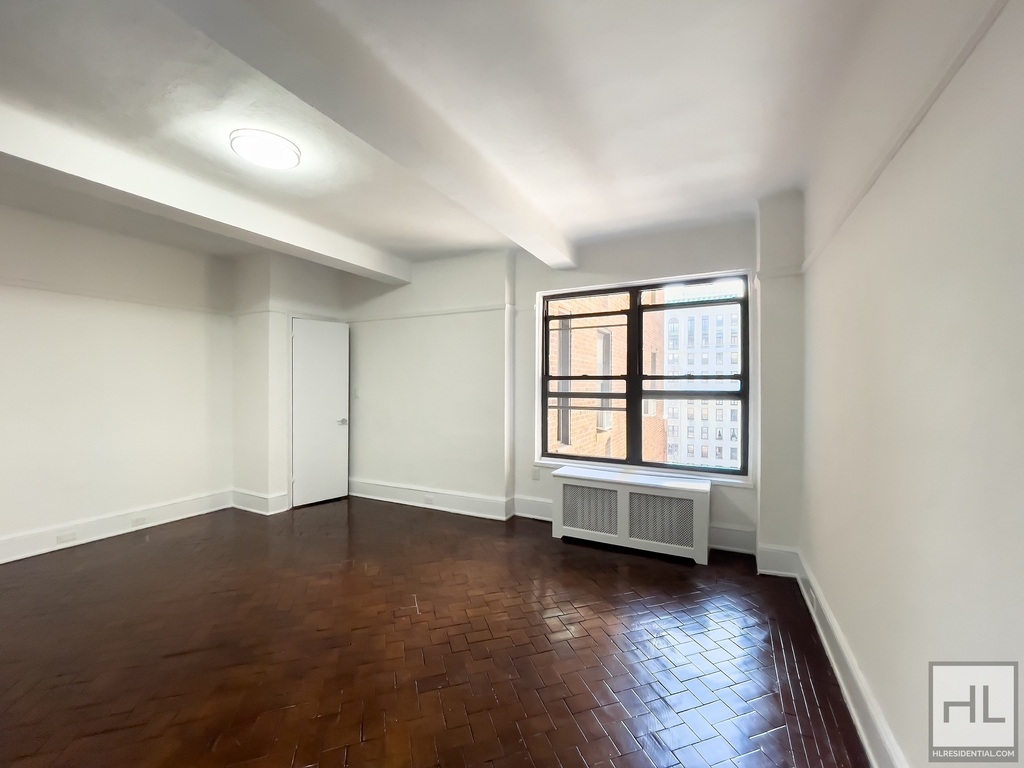 West 73rd Street - Photo 1