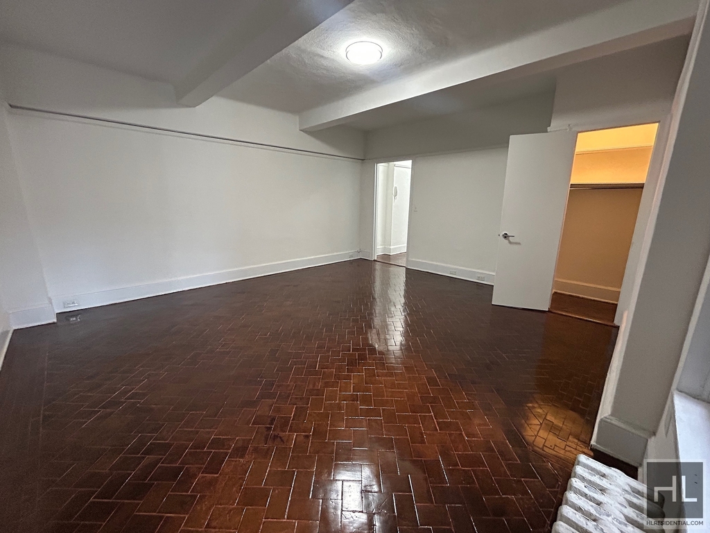 West 73rd Street - Photo 2
