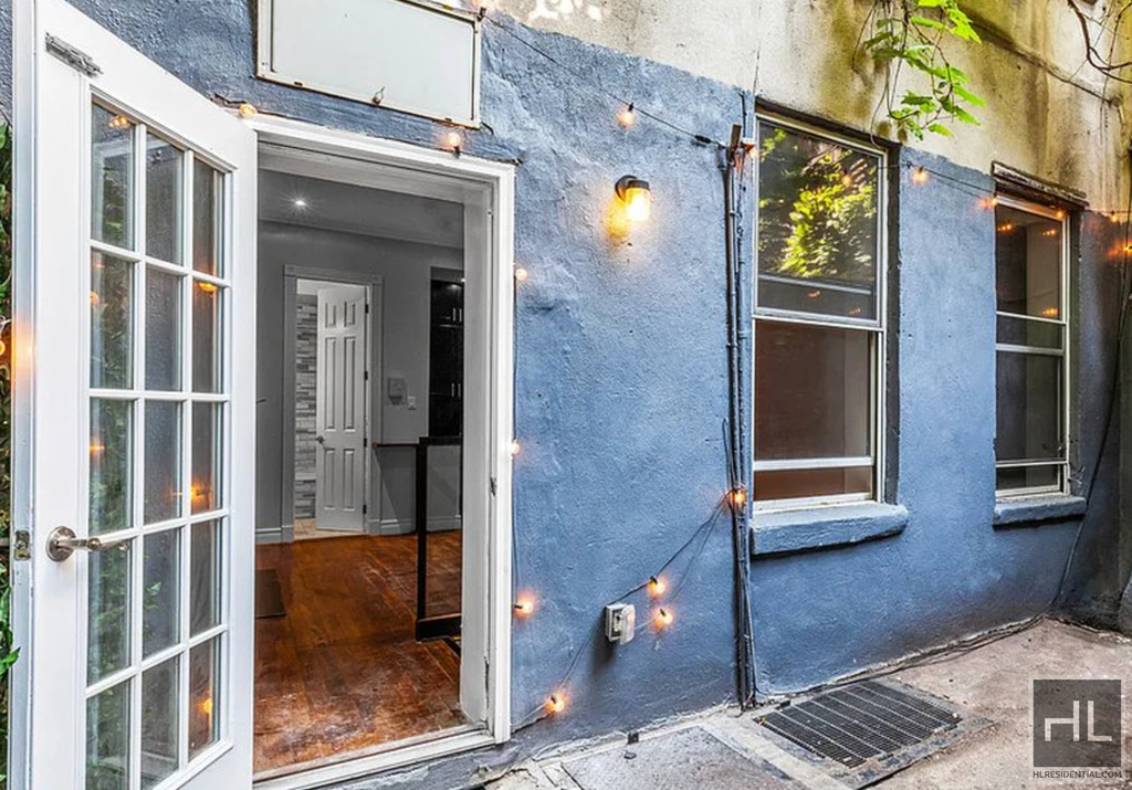 Hudson St - Photo 8