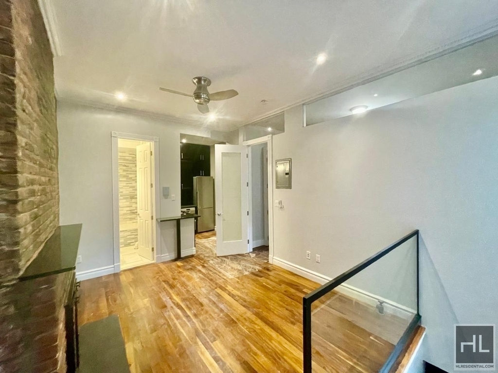 Hudson St - Photo 6