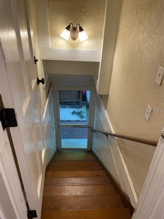 807 1/2 S Fremont Avenue - Photo 1