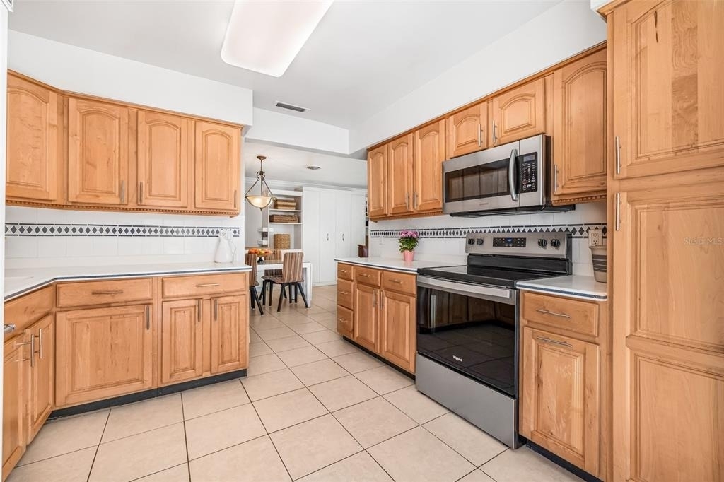 615 10th Avenue Ne - Photo 23