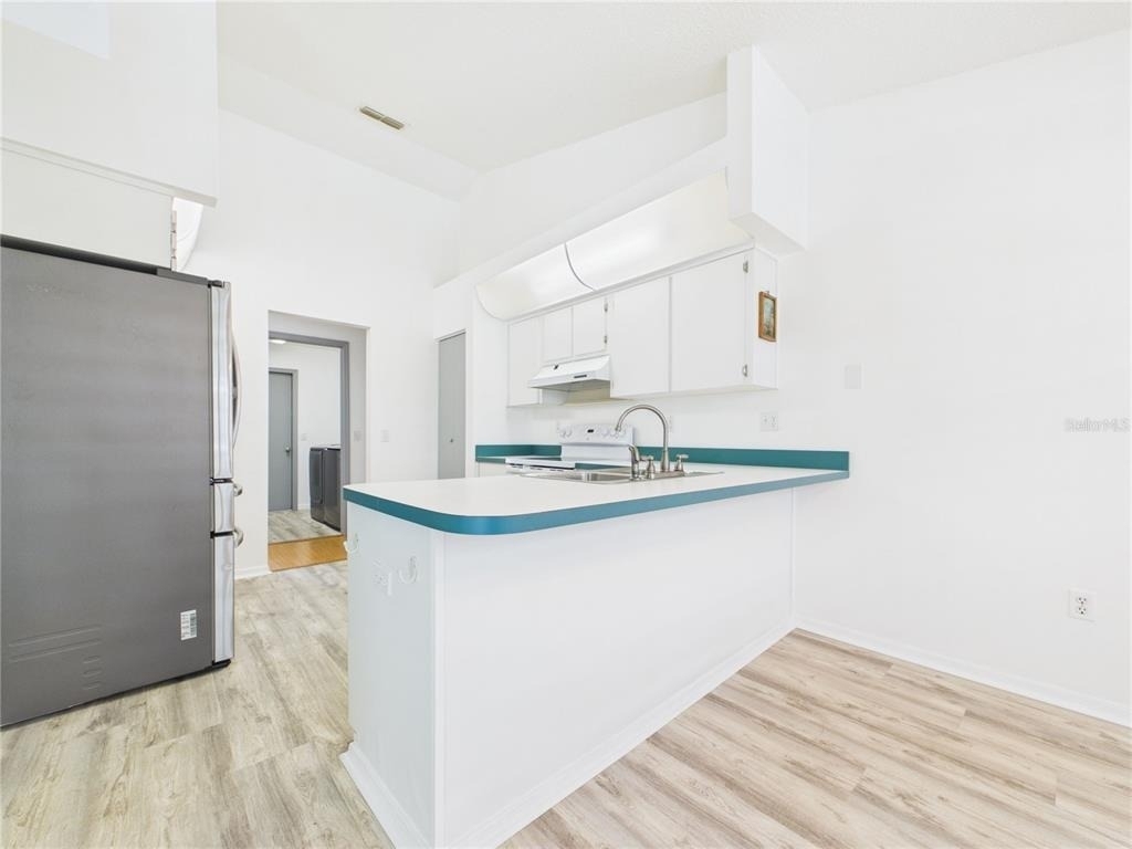9434 Holnwon Court - Photo 9