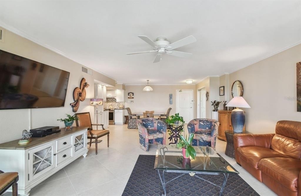 10355 Paradise Boulevard - Photo 12