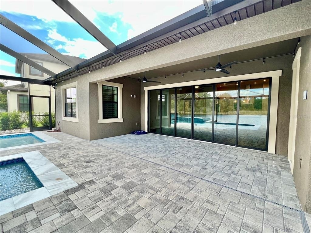 19237 Falcon Crest Boulevard - Photo 48
