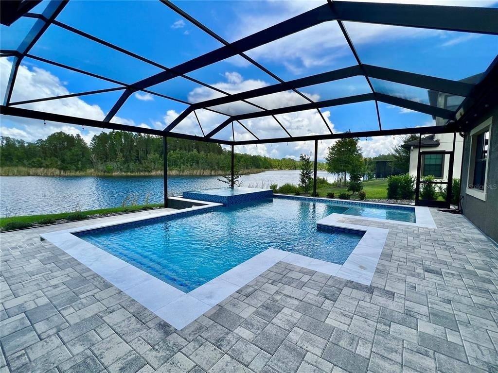 19237 Falcon Crest Boulevard - Photo 47