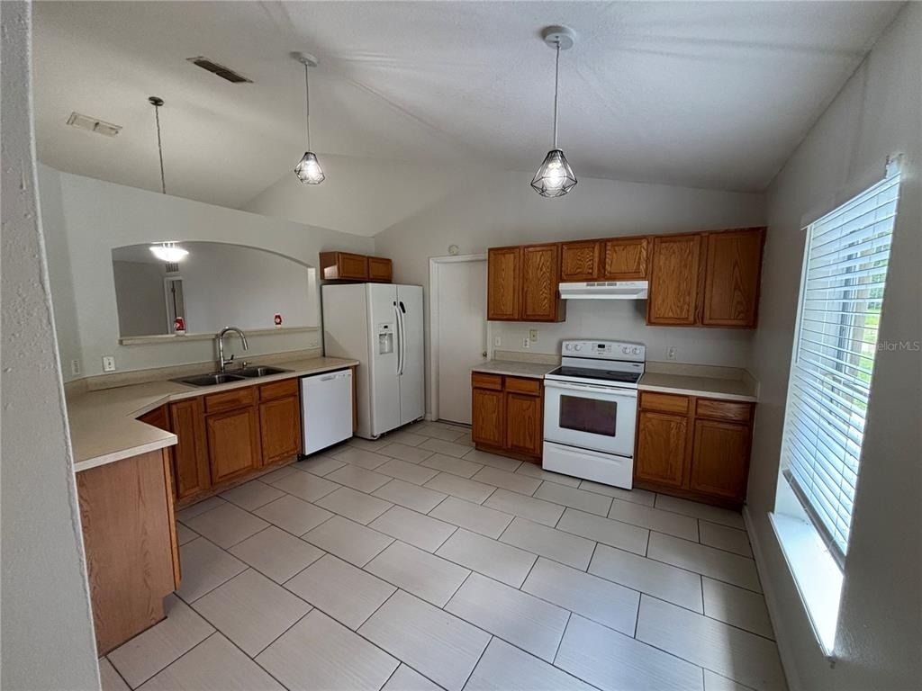 120 Spoonbill Court - Photo 3