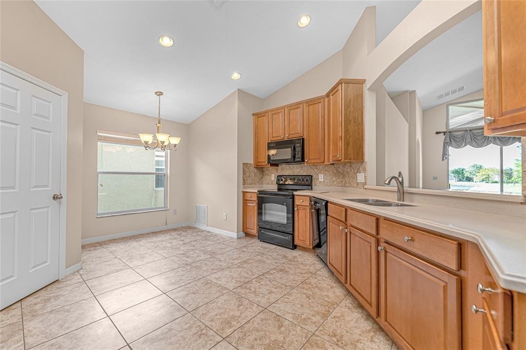 14921 Braywood Trail - Photo 4