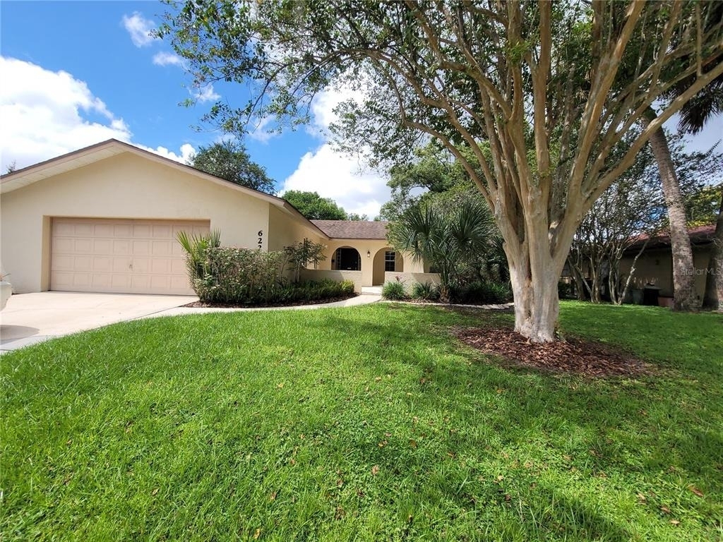 622 Green Meadow Avenue - Photo 0