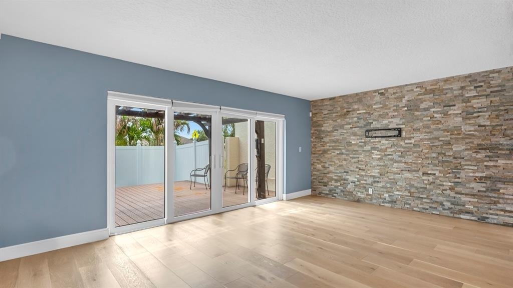 7 Emerald Court - Photo 4