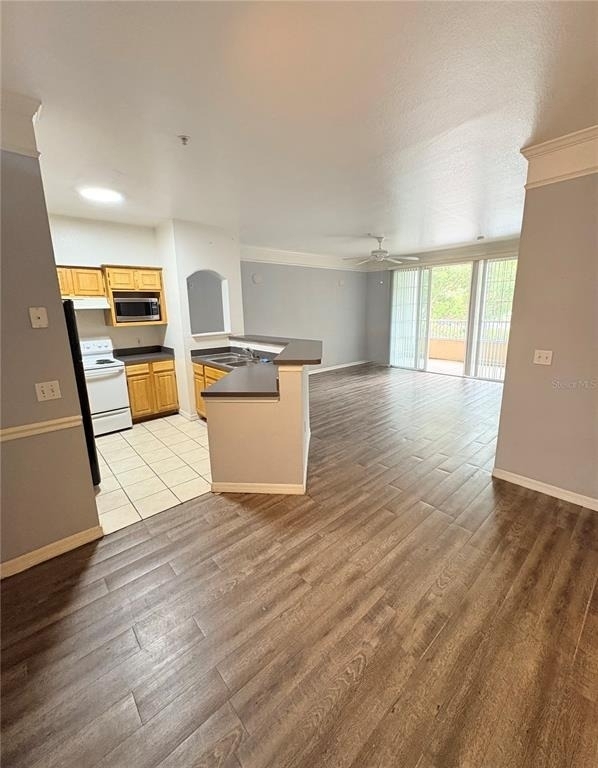 6412 Queens Borough Avenue - Photo 6