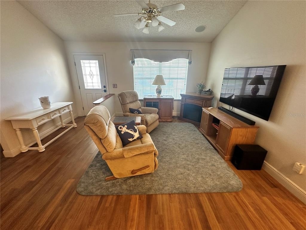 1515 Baylor Place - Photo 5