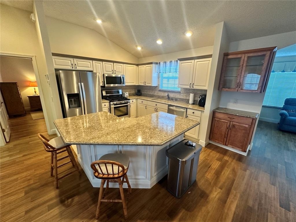 1515 Baylor Place - Photo 3