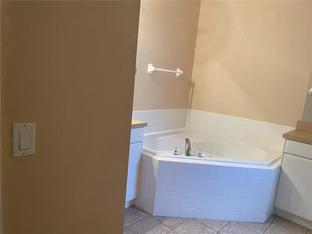 1818 Governor Avenue - Photo 8