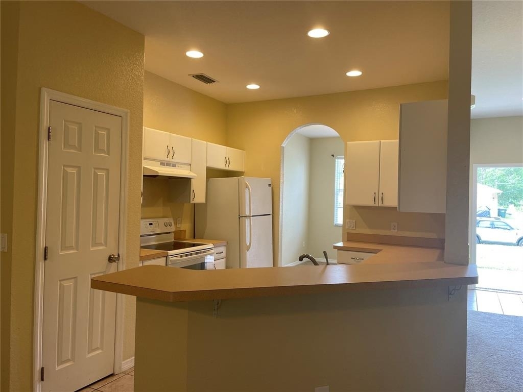 1818 Governor Avenue - Photo 6