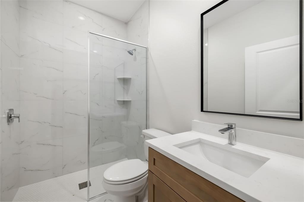 118 Ruby Avenue N - Photo 23