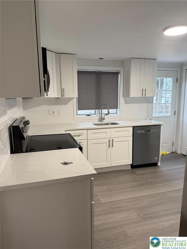 1117 Whitney Avenue - Photo 2