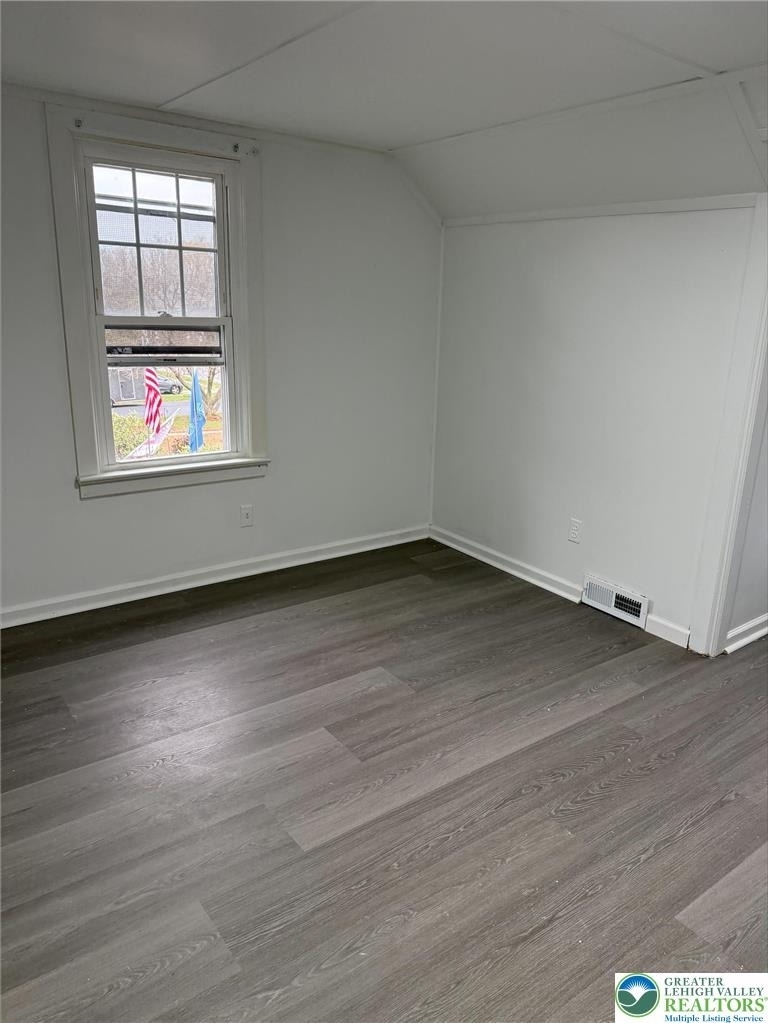 1117 Whitney Avenue - Photo 6