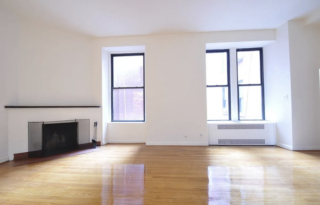 121 Madison Avenue - Photo 1