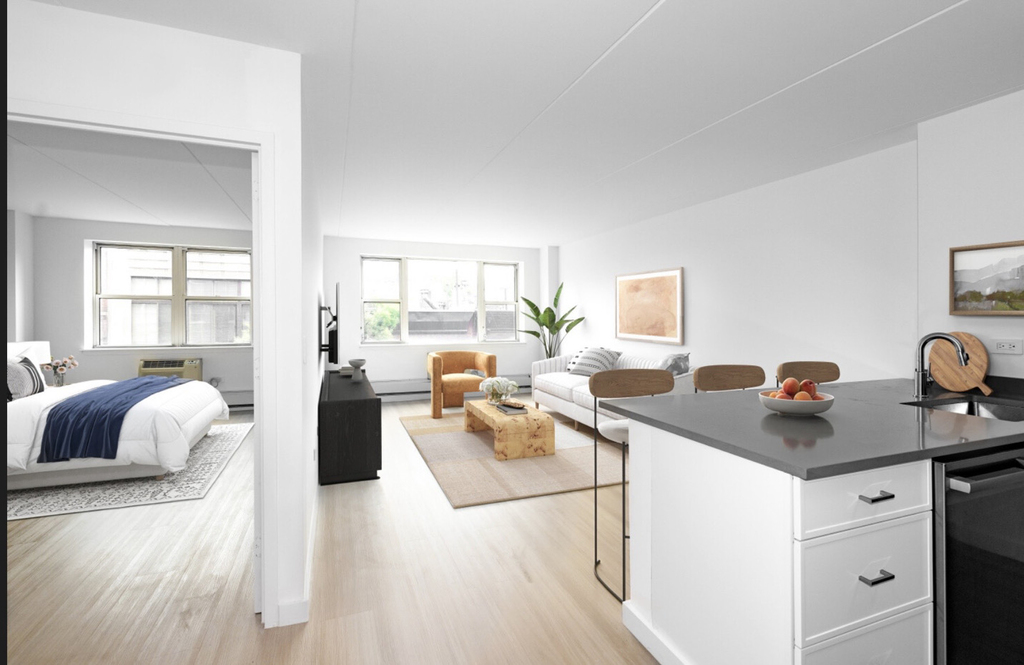 Elizabeth street, beween bleeker st and E houston street. - Photo 1