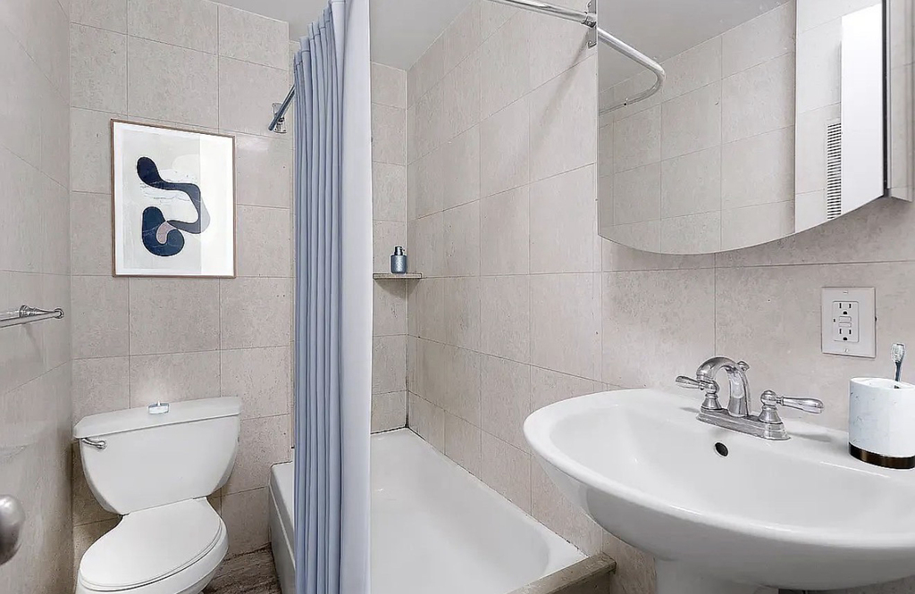 238 West 73rd Street - Photo 2