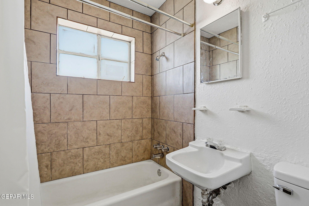 3912 Kemp Avenue - Photo 8