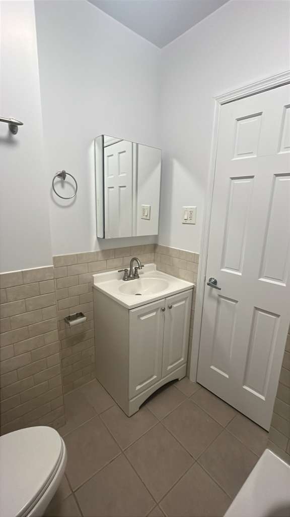175 West 81st Street - Photo 4