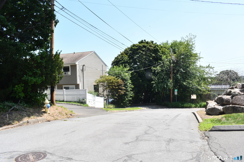 38 Poe Court - Photo 10