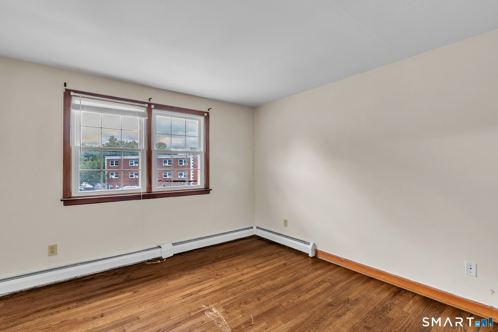 295 Bidwell Street - Photo 12