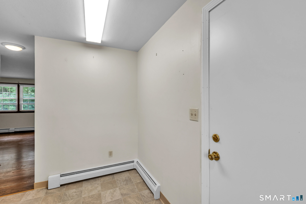 295 Bidwell Street - Photo 7